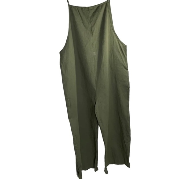 Women’s medium olive green jumpsuit - Picture 3 of 8